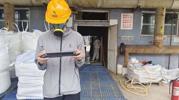 三光气破碎收集机器人顺利验收江达潜水布局化工特种机器人赛道